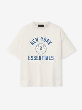 Knicks X Barkley Hendricks 90s Tee